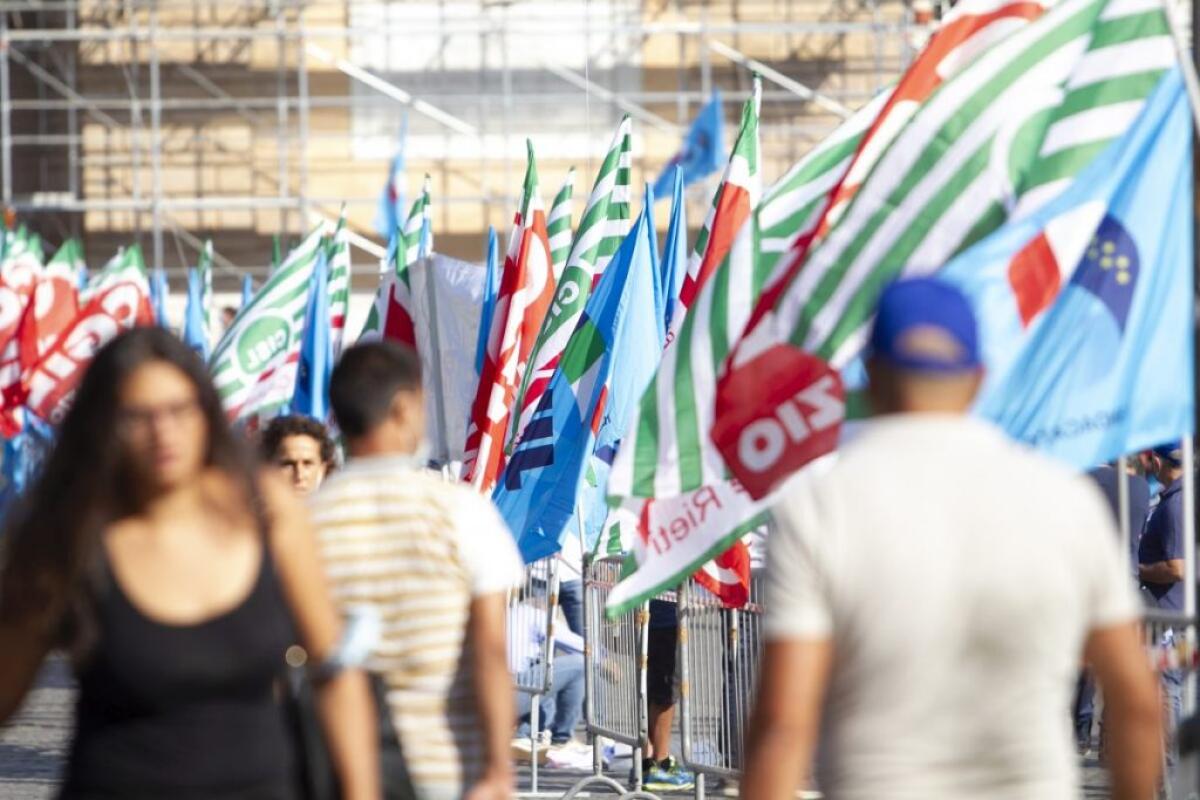 I sindacati in piazza “Serve una svolta sul lavoro” - 