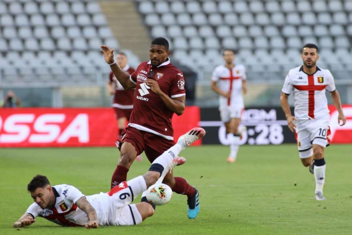 Coronavirus, rinviata in serie A Genoa-Torino - 