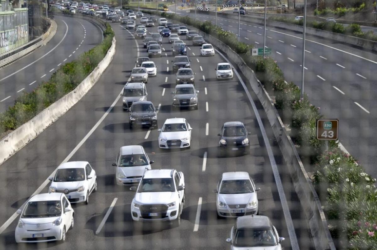 Mobilità, intesa Aci-Poste Italiane su sicurezza e sostenibilità - 
