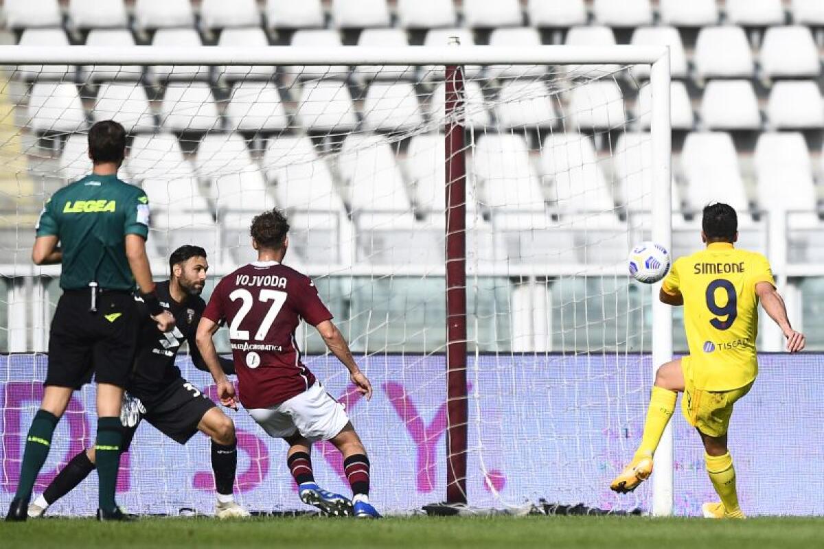 Belotti non basta al Torino, Simeone e Joao Pedro lanciano il Cagliari - 