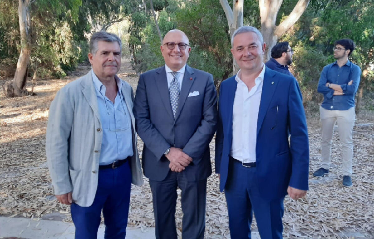 Museo del mare, Mancuso: "Impegno rispettato e azione seria con progetti esecutivi" - Armao, Mancuso e il direttore del parco archeologico Luigi Gattuso