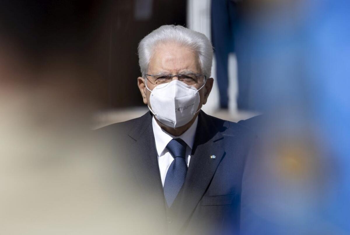 Covid, Mattarella “L’impegno per la sicurezza sul lavoro non arretri” - 