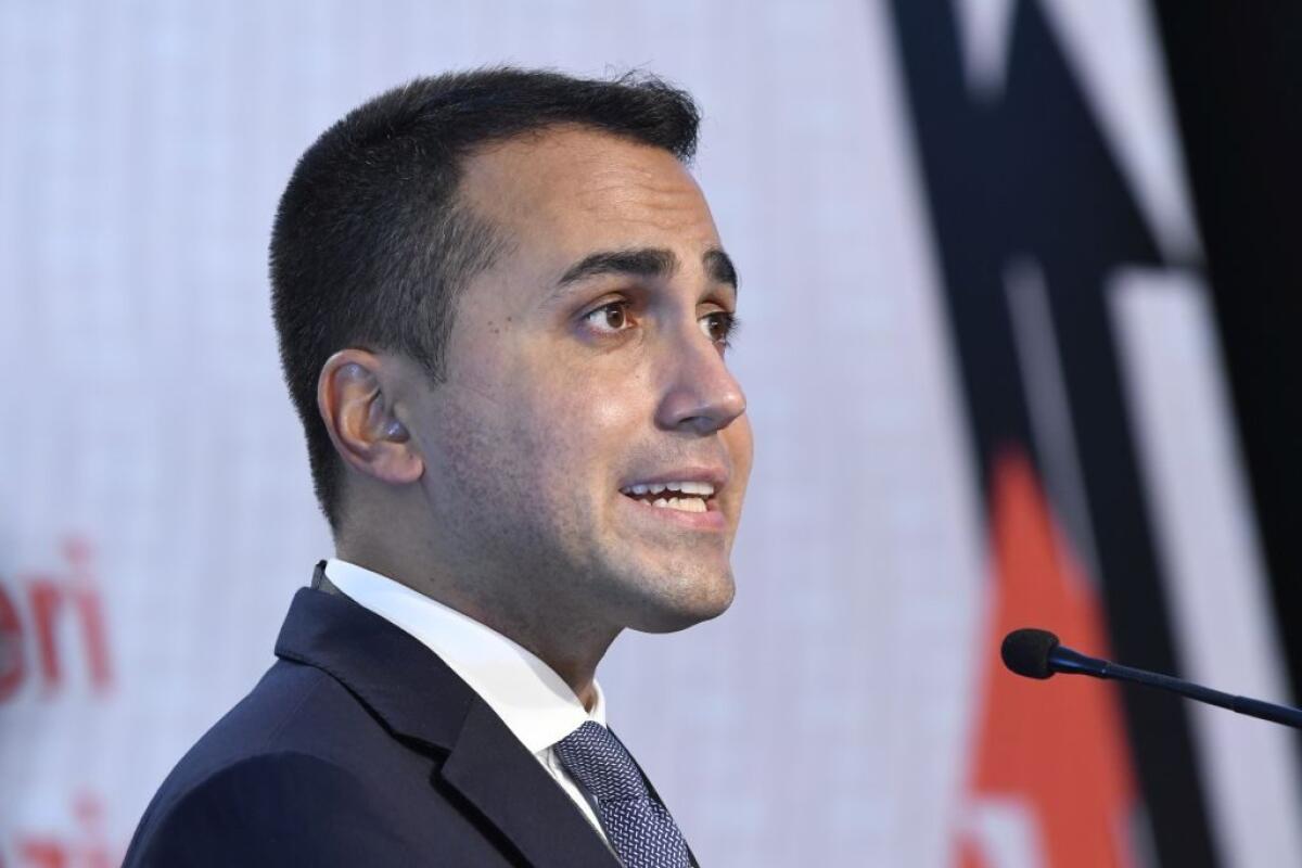 Coronavirus, Di Maio “Misure drastiche ora per salvare il Natale” - 
