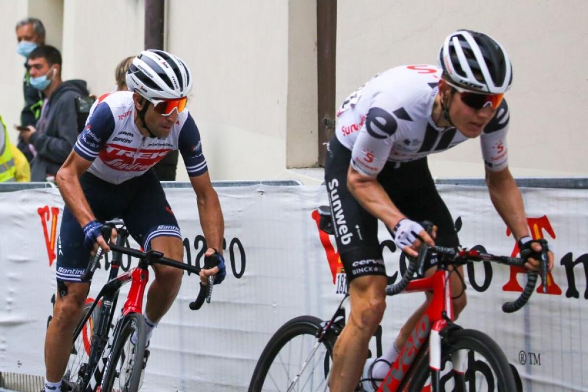 Hindley vince la 18^ tappa, Kelderman nuova maglia rosa al Giro - 