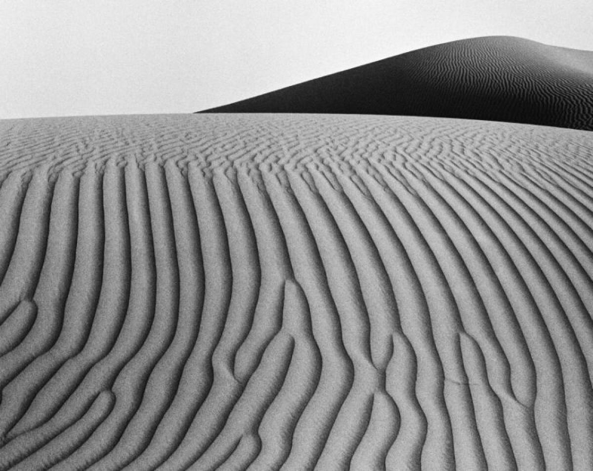 Apre a Todi “Inhabited Deserts”, mostra fotografica di John R. Pepper - 