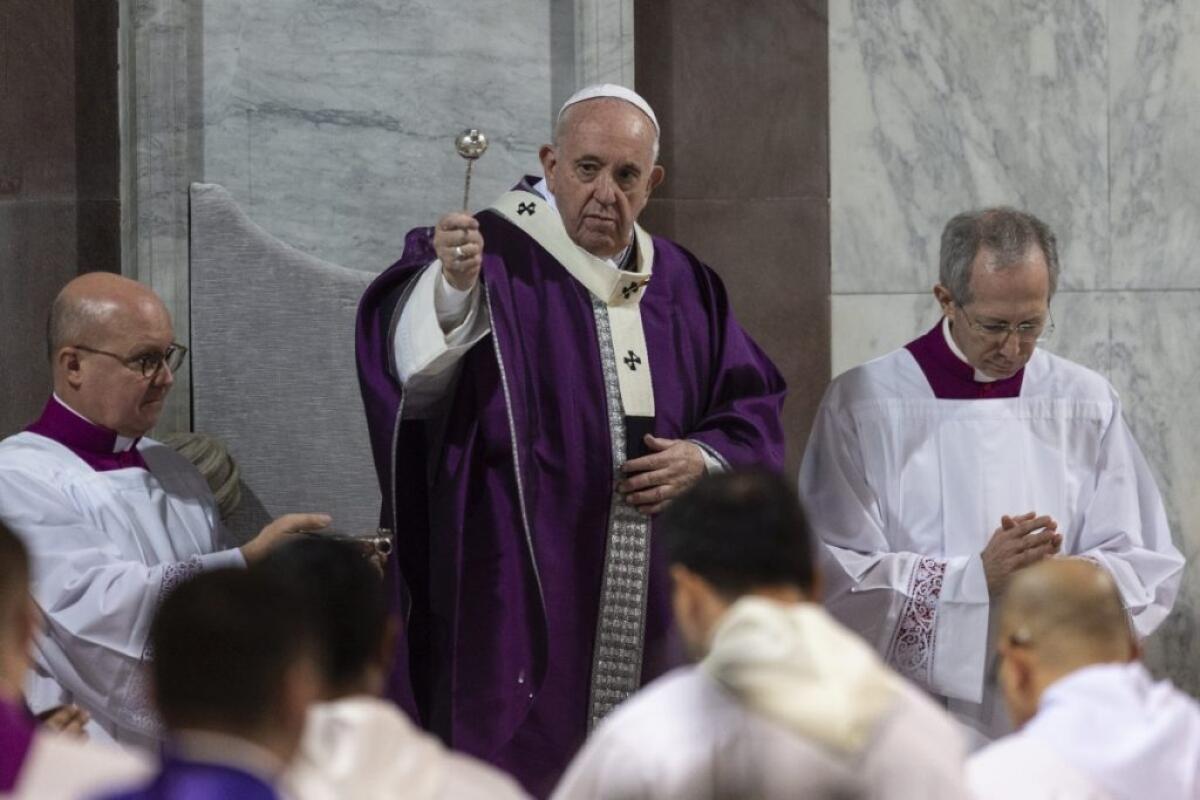 Papa “Più donne nelle istituzioni di responsabilità della Chiesa” - 