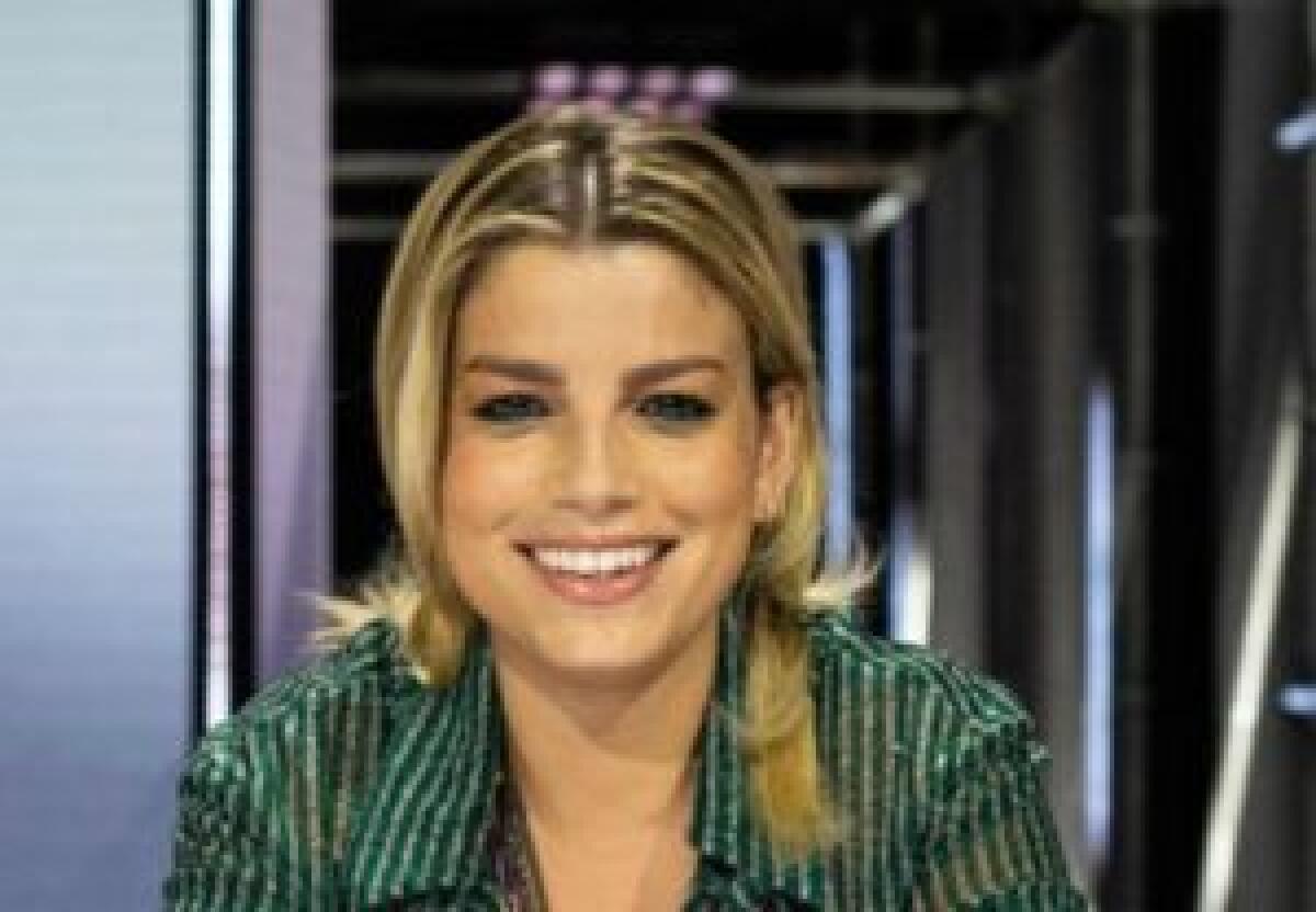 “Latina” di Emma guida la classifica airplay - 