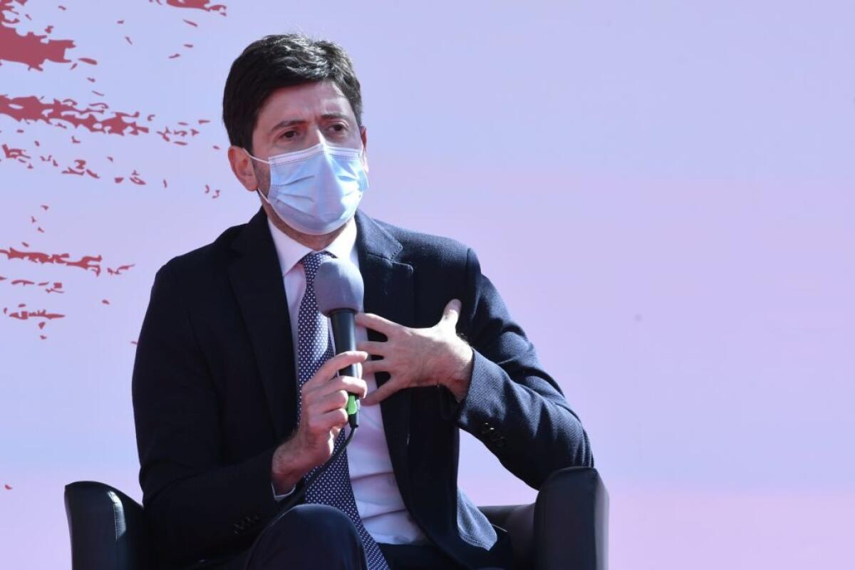 Speranza “No lockdown ma ho proposto stop a feste private” - 