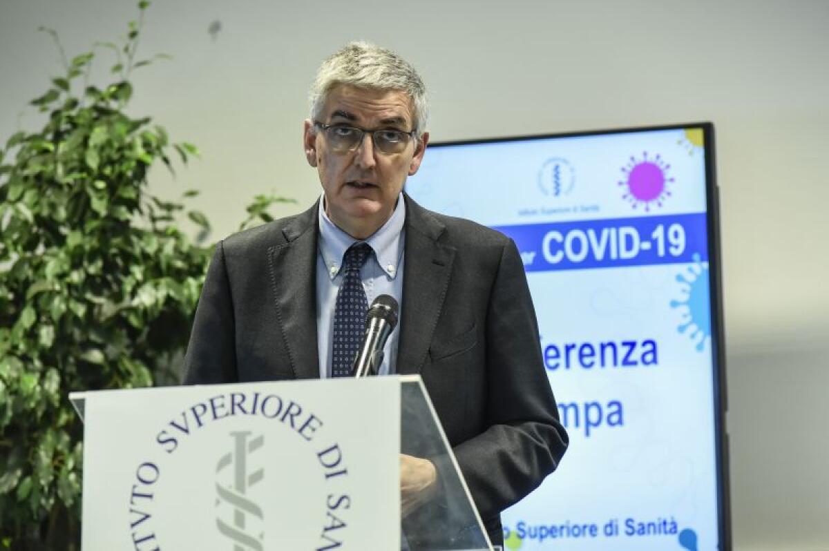 Coronavirus, Brusaferro “Si va verso scenario 4” - 