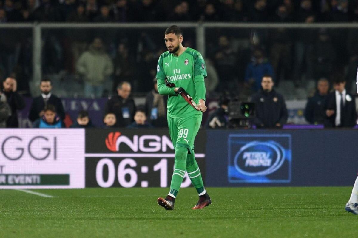 Tegola per il Milan, Donnarumma e Hauge positivi al Covid - 