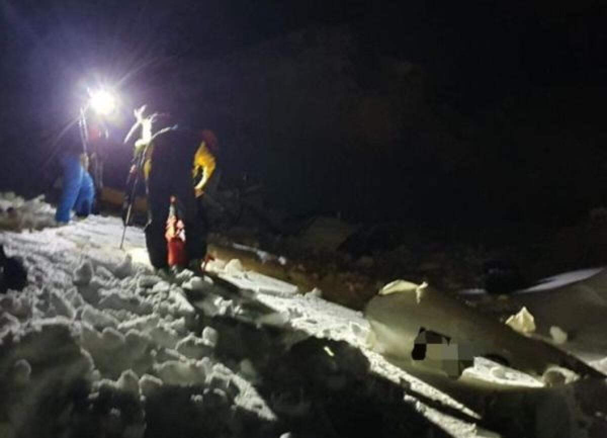 Precipita un elicottero sul monte Bianco, un morto e un ferito - 