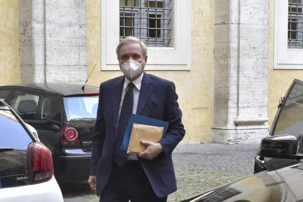 Coronavirus, Visco “La politica monetaria deve restare espansiva” - 