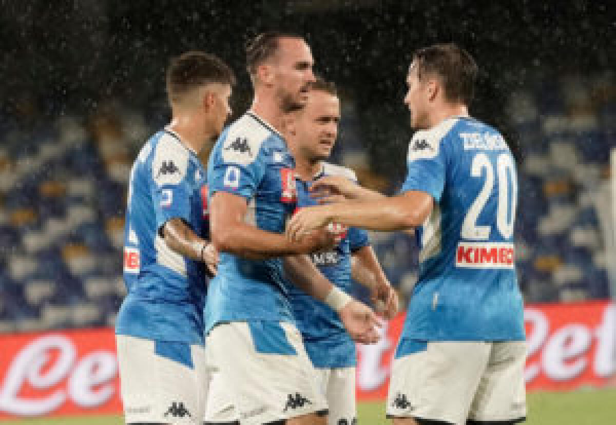 Il Napoli in isolamento domiciliare, non parte per Torino - 