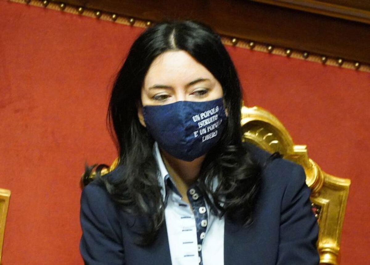 Azzolina “Scuola tornata al centro, investiamo risorse per il futuro” - 