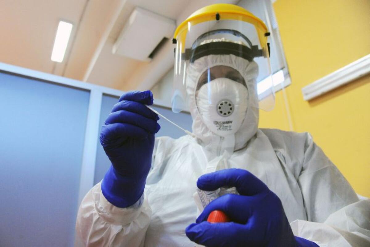 Coronavirus, 28.337 nuovi casi e 562 vittime nelle ultime 24 ore - 