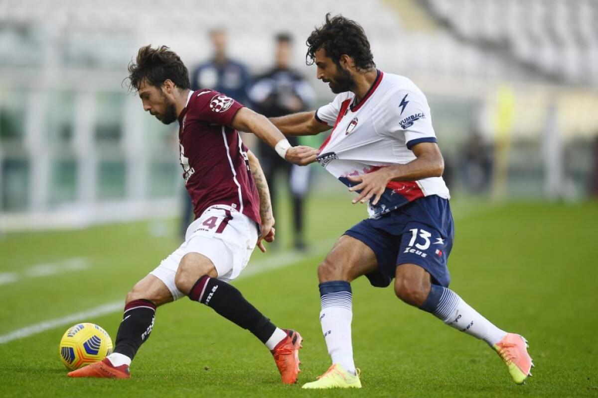 Torino-Crotone termina a reti inviolate -
