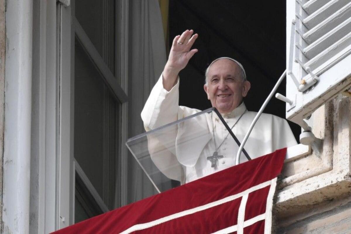Papa “più sobrietà e attenzioni ai vicini” - 