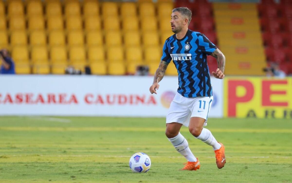 Altra tegola per l’Inter, Kolarov positivo al coronavirus - 