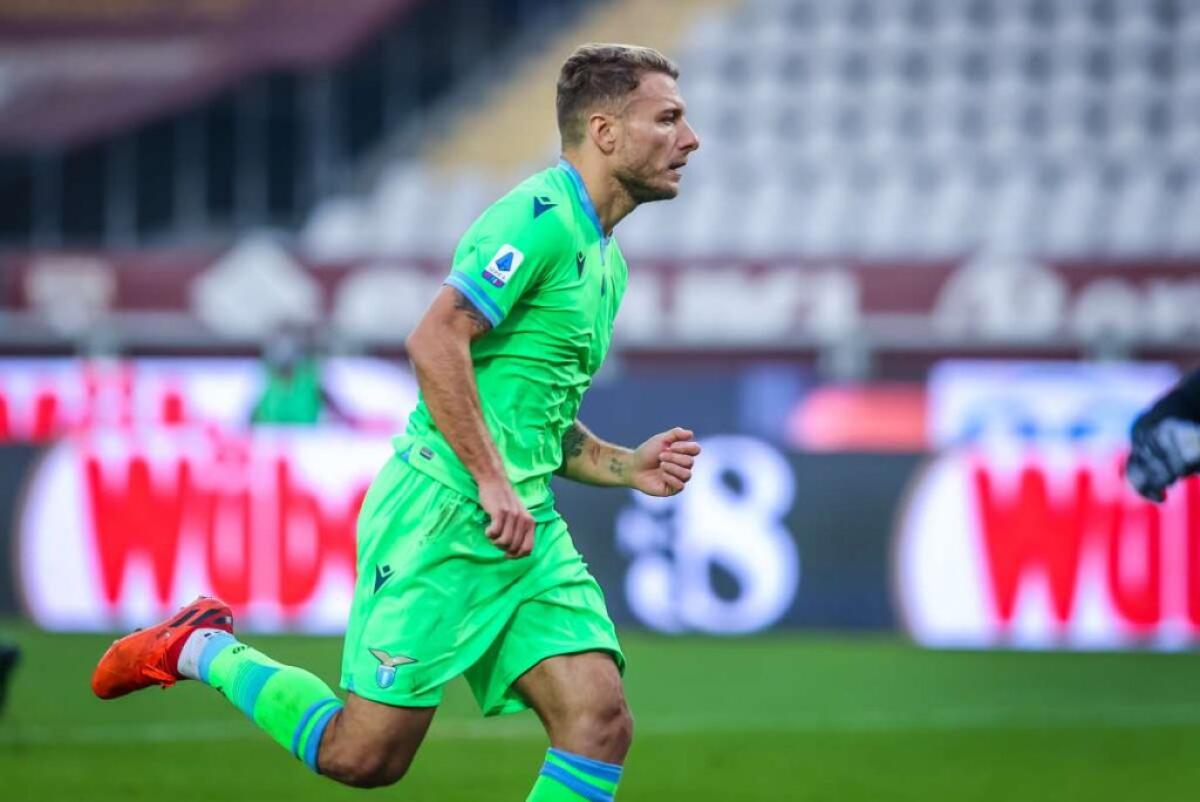 Immobile e Correa in gol, la Lazio passa a Crotone 2-0 - 