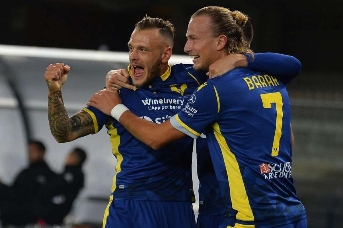 Barak trascina il Verona, 3-1 contro il Benevento - 