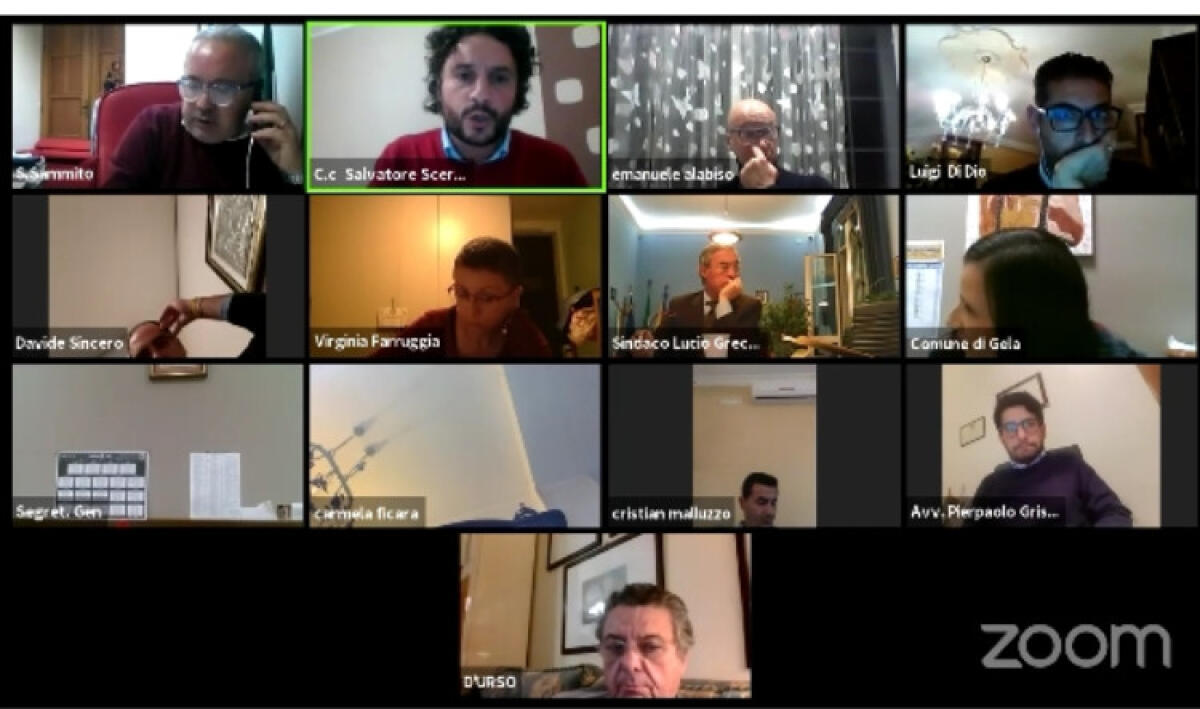 "Ciliegino" amaro per Greco, manca numero legale su atto giunta: opposizione non vota - L'opposizione contro l'atto e le scelte della maggioranza