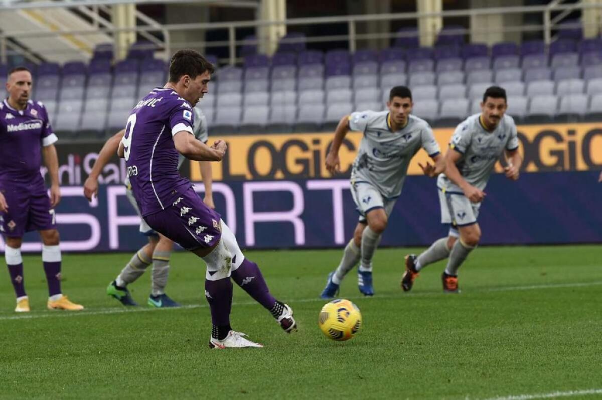 Veloso e Vlahovic di rigore, Fiorentina-Verona 1-1 - 