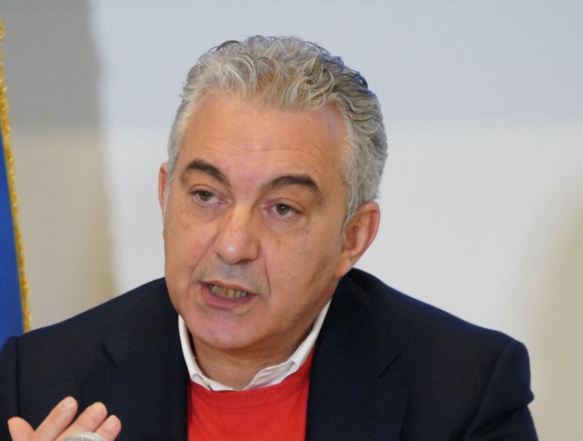Coronavirus, Arcuri “Distribuiremo i vaccini dai più anziani in giù” - 