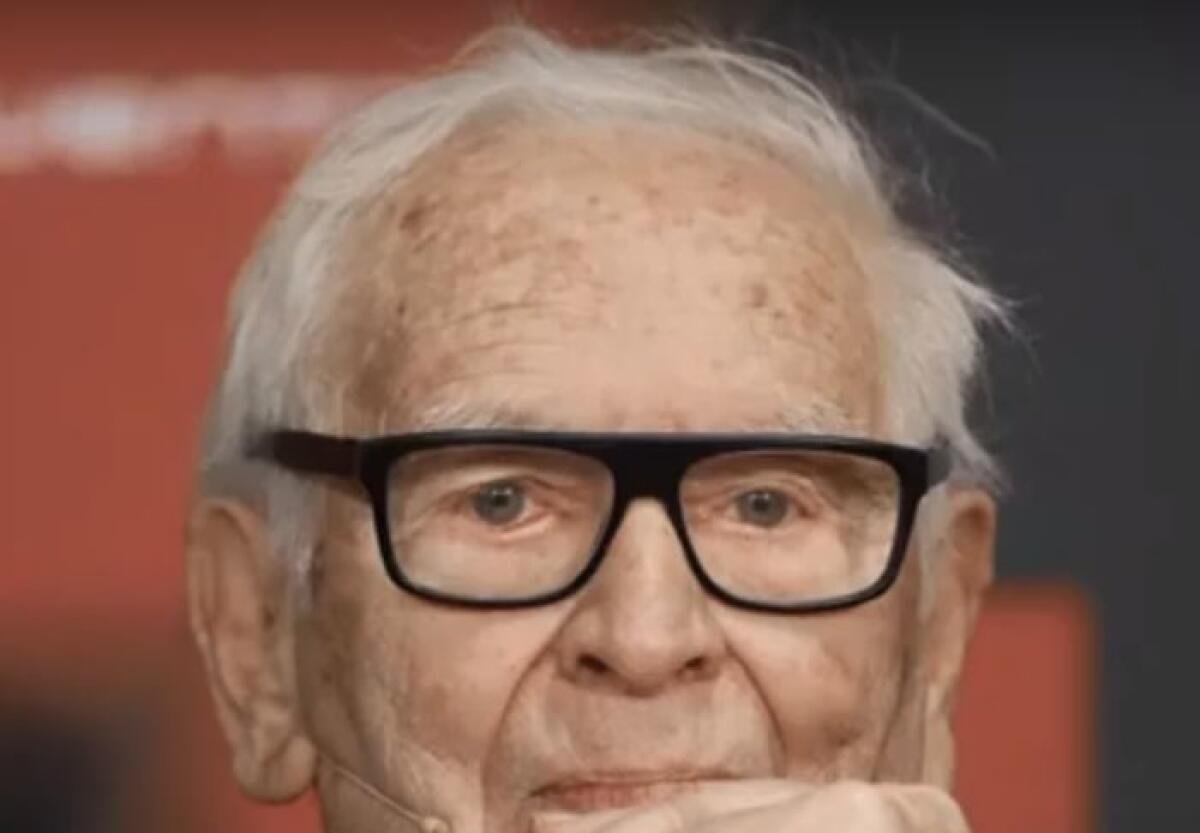 Morto Pierre Cardin, cambiò la storia della moda - 