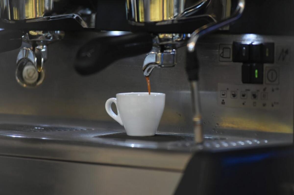 Gli italiani e il caffè, per 8 su 10 uno dei piaceri della vita - 