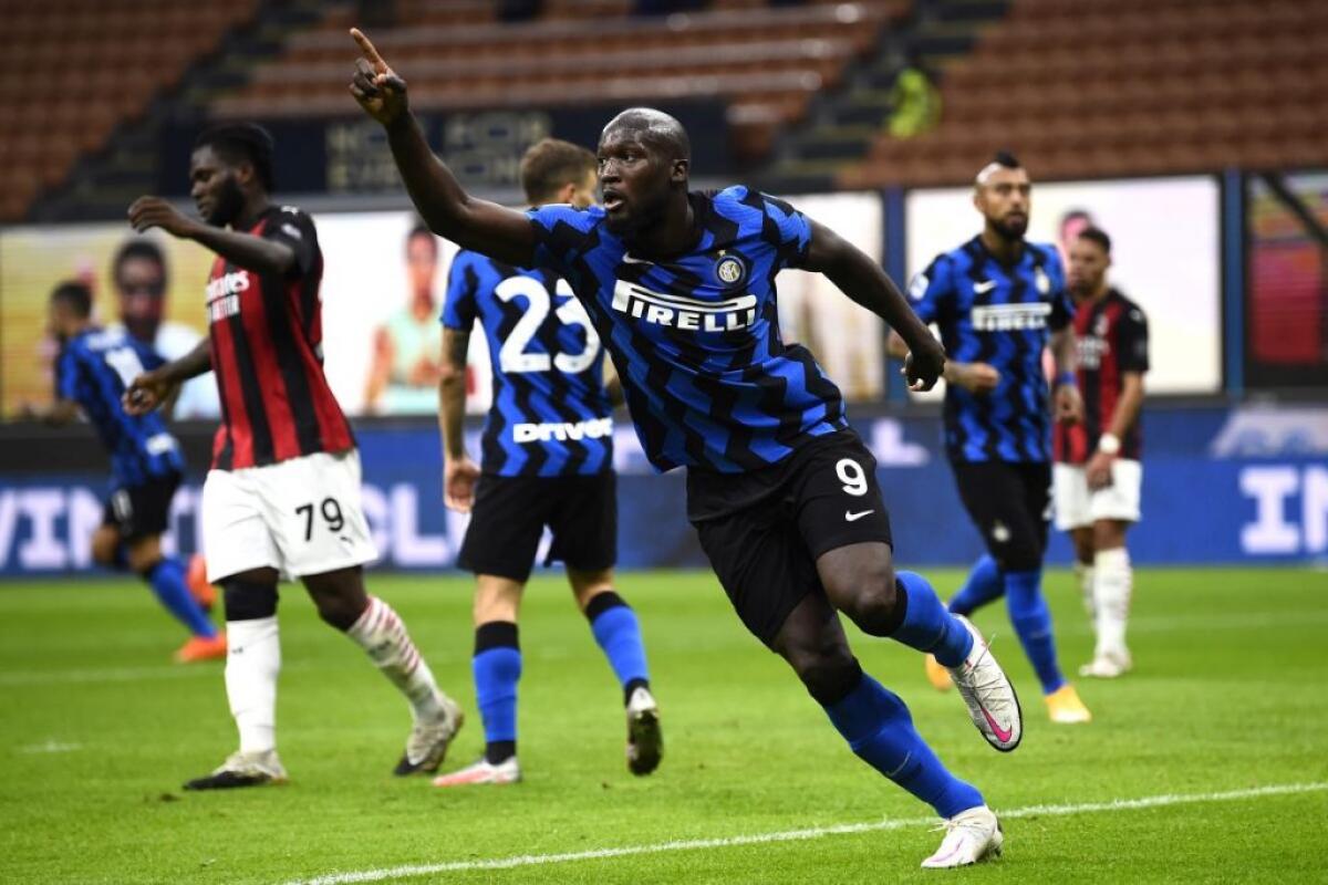 Sondaggio allenatori Serie A, Milan sorpresa e titolo all’Inter - 