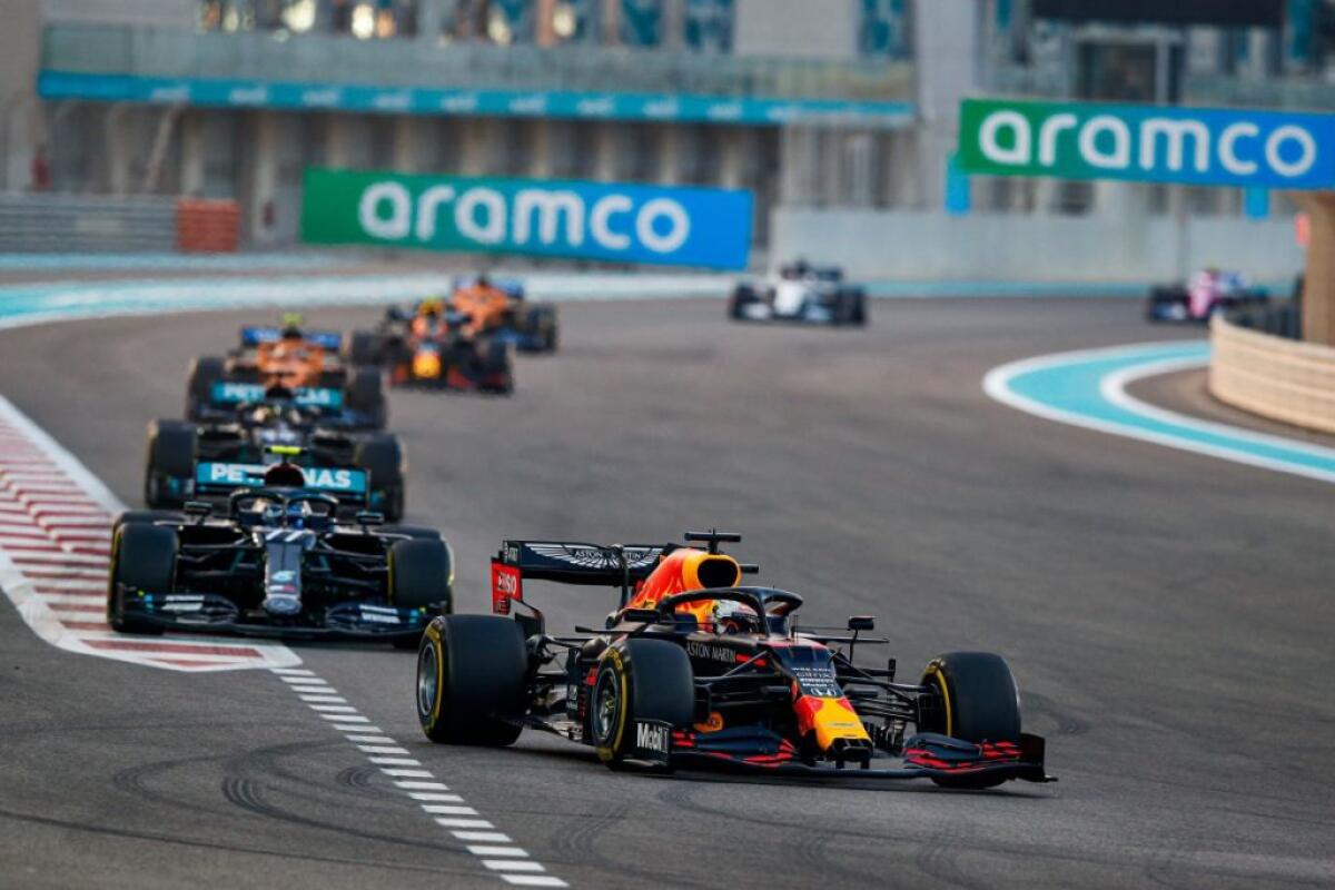 Gp Abu Dhabi, vince Verstappen su Bottas e Hamilton Ferrari indietro - 