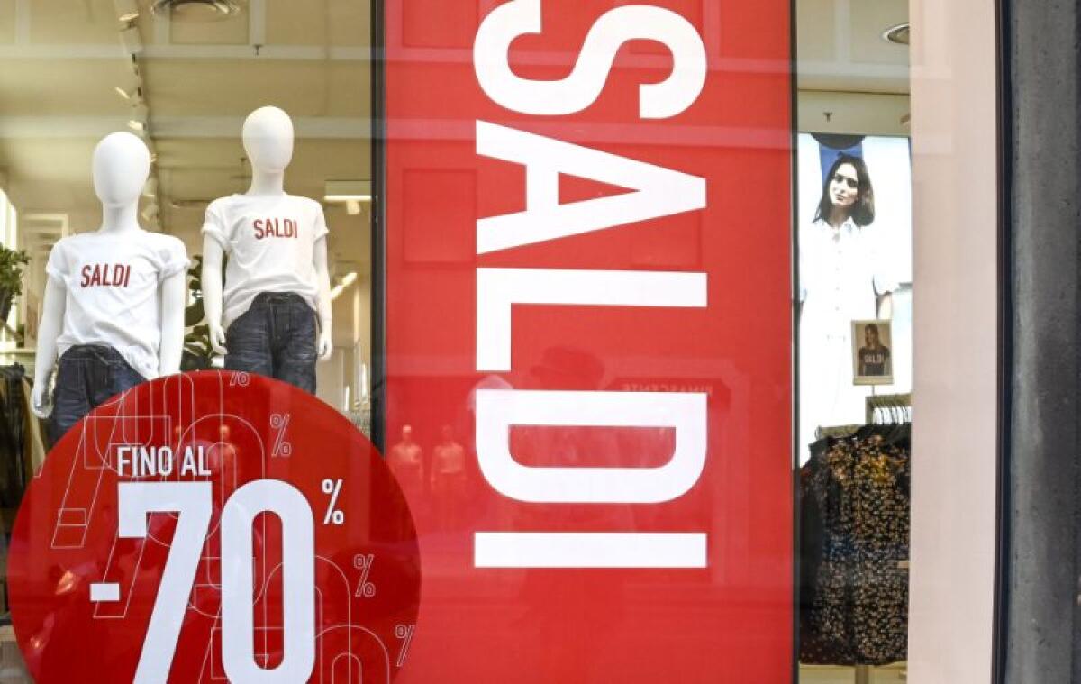 Saldi, interessato 1 consumatore su 2 ma spesa resta un’incognita - 