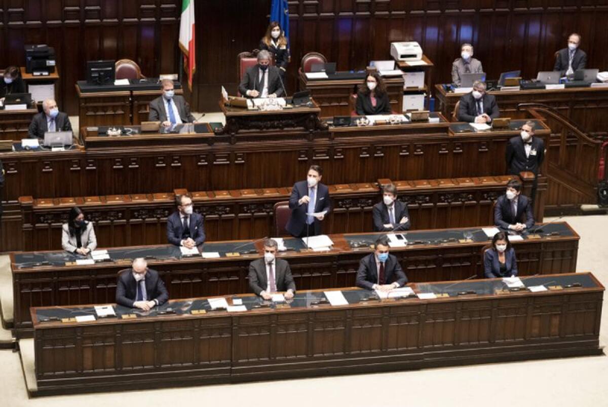 Governo, dalla Camera via libera alla fiducia - 