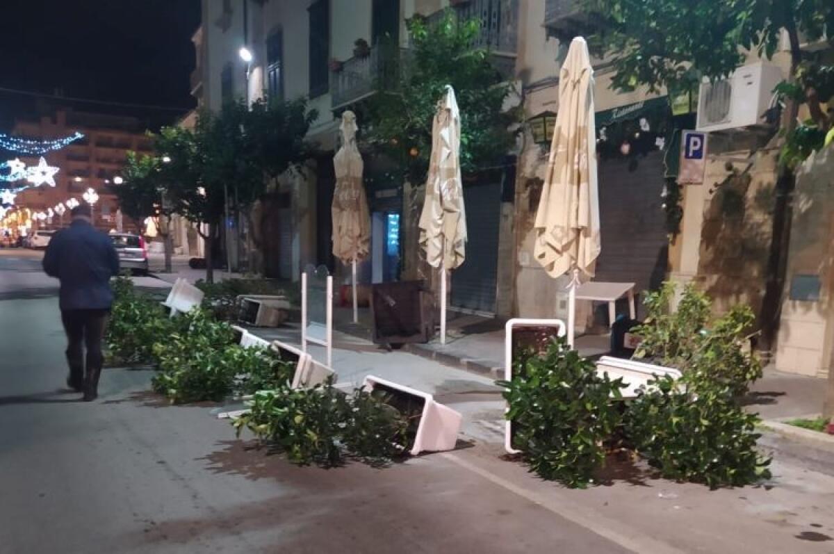 Danni in centro storico e alle attività commerciali, Greco: "Atti intollerabili" - 