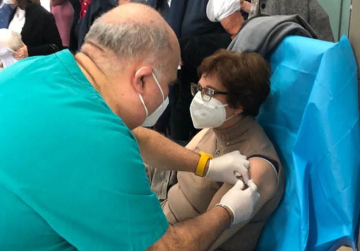 Coronavirus, positivo medico di Siracusa vaccinato 6 giorni fa - 