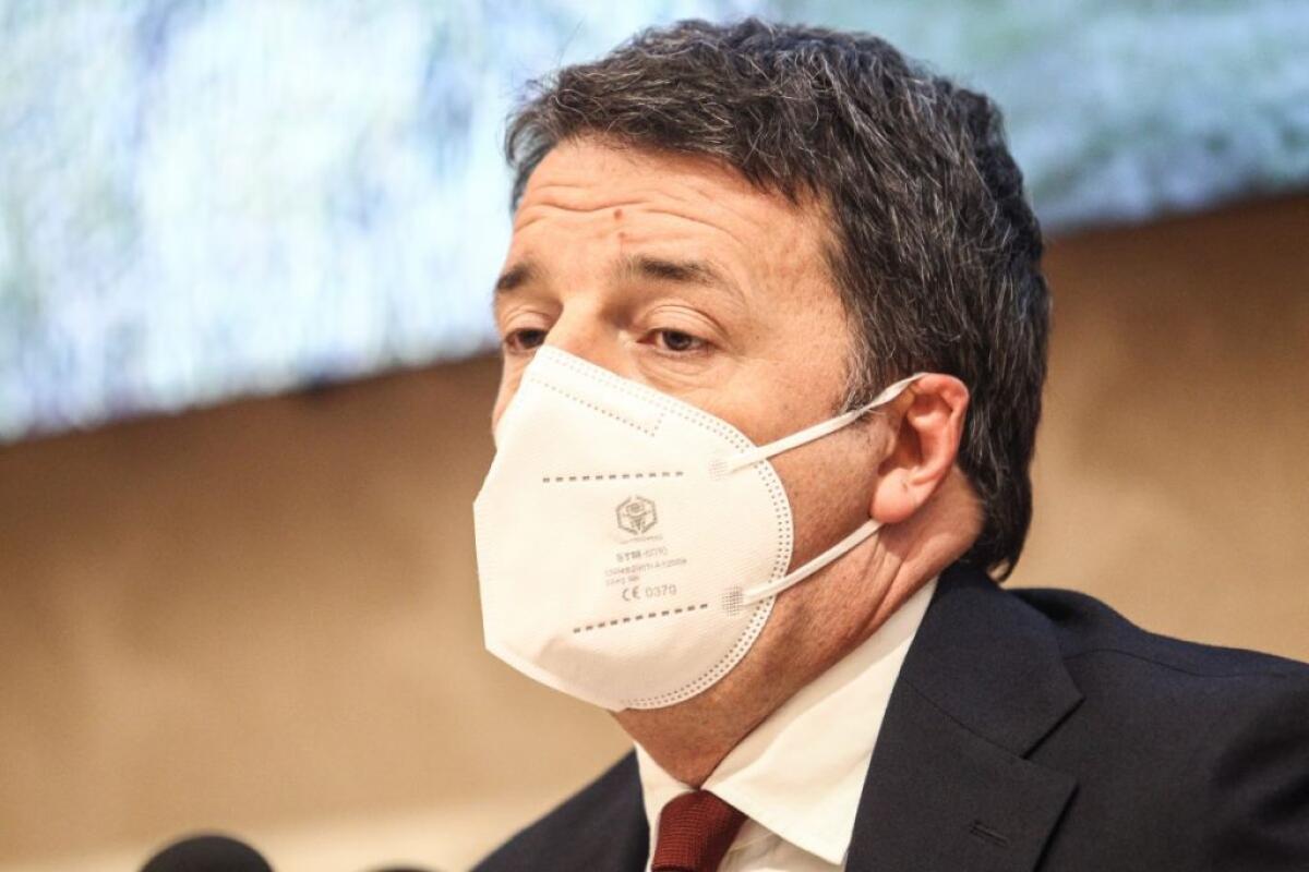 Paventando la crisi Renzi domina i media italiani - 