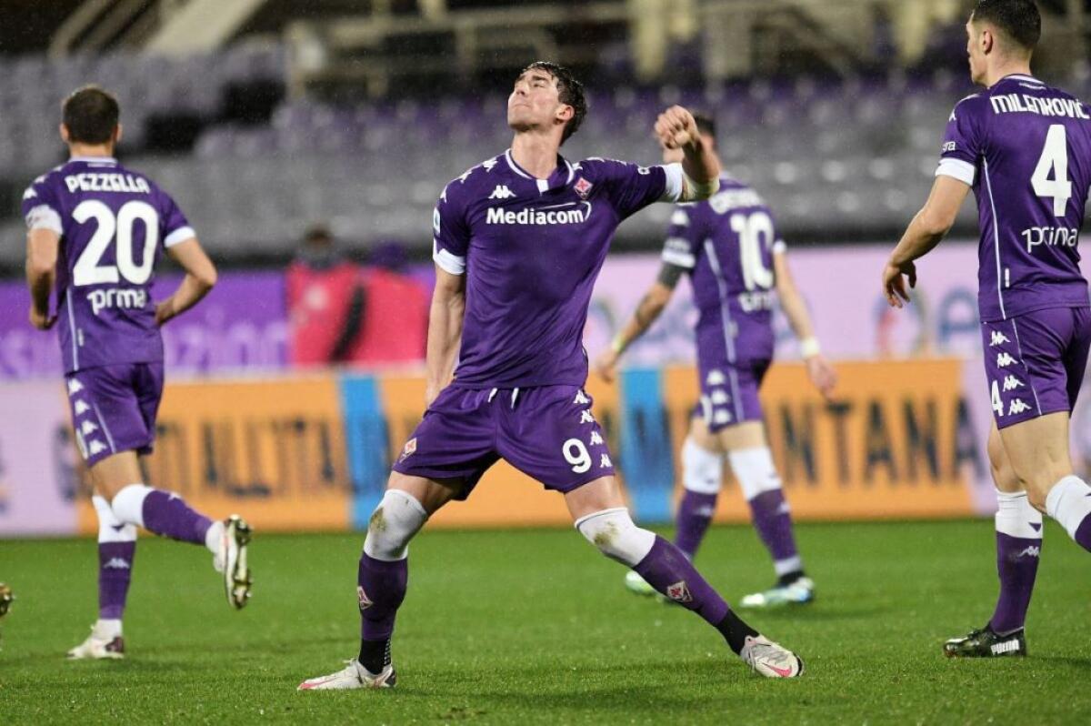 Fiorentina-Crotone 2-1, viola allontanano zona retrocessione - 