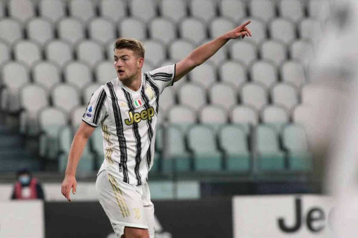 Altro caso di coronavirus alla Juve, positivo De Ligt - 