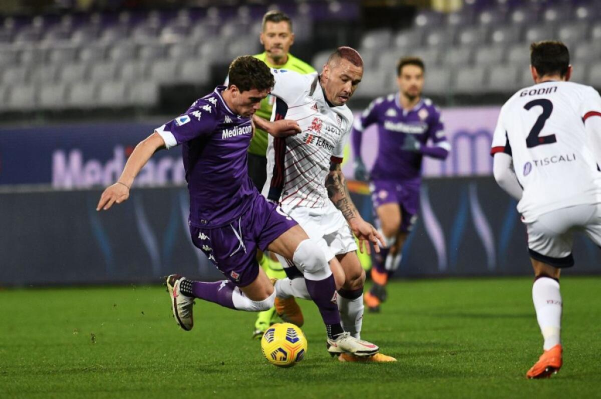 La Fiorentina torna al successo al Franchi, piegato il Cagliari - 