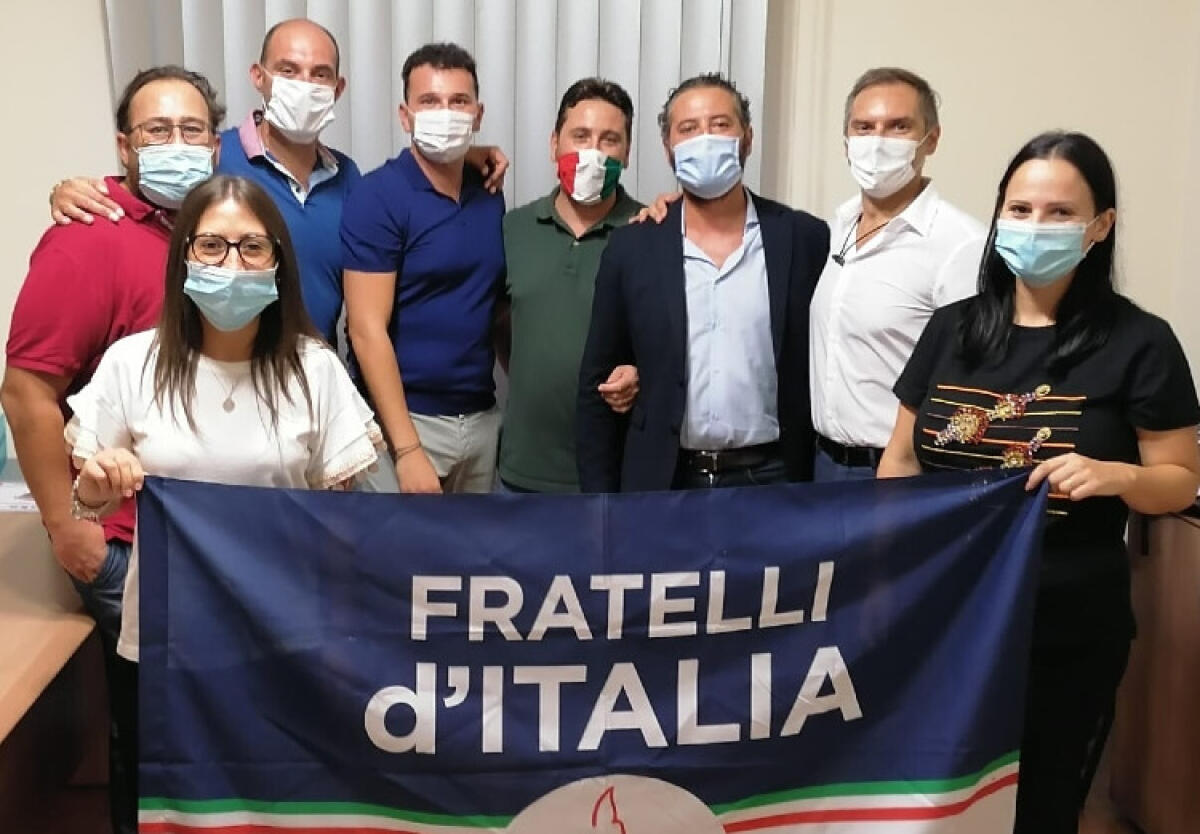"Greco vive in Un'Altra Gela", FdI: "Cittadini incivili? Chieda scusa, la colpa è sua" - Fratelli d'Italia attende le scuse di Greco