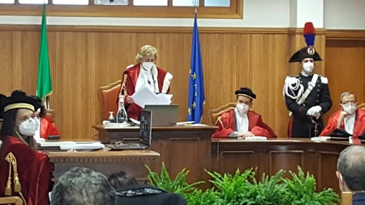 Anno giudiziario, "Cosa nostra continua a influenzare politica nei settori pubblici e nel voti" - 