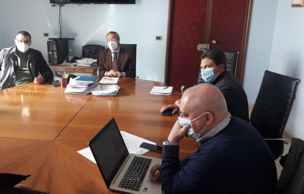 "Copertura fibra ottica va completata", incontro in municipio: apertura dall'azienda - C'è stato un confronto con i responsabili dell'azienda