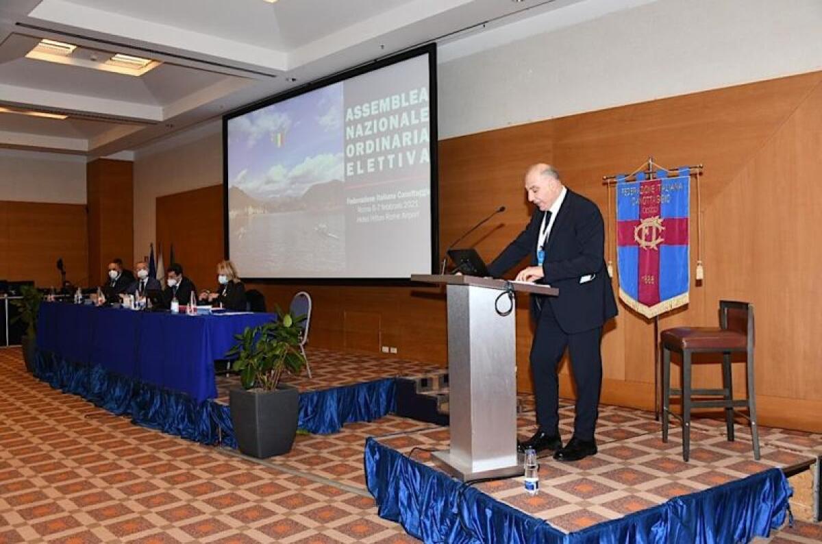 Canottaggio, Abbagnale confermato presidente “Al lavoro per vincere” - 