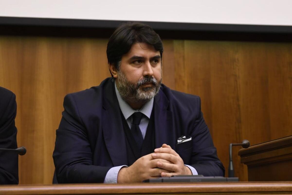 Covid, Solinas “Test e tamponi a chiunque arrivi in Sardegna” - 