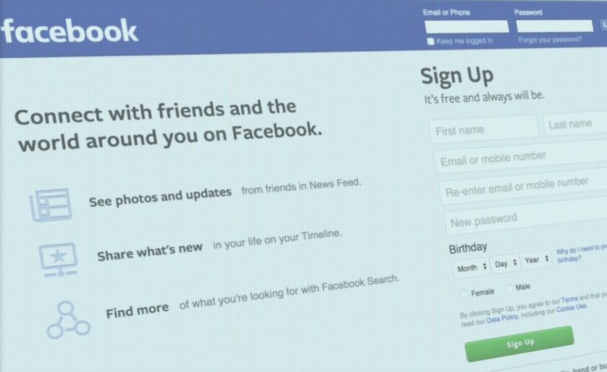 Antitrust, multa da 7 milioni a Facebook per l’uso dei dati utenti -