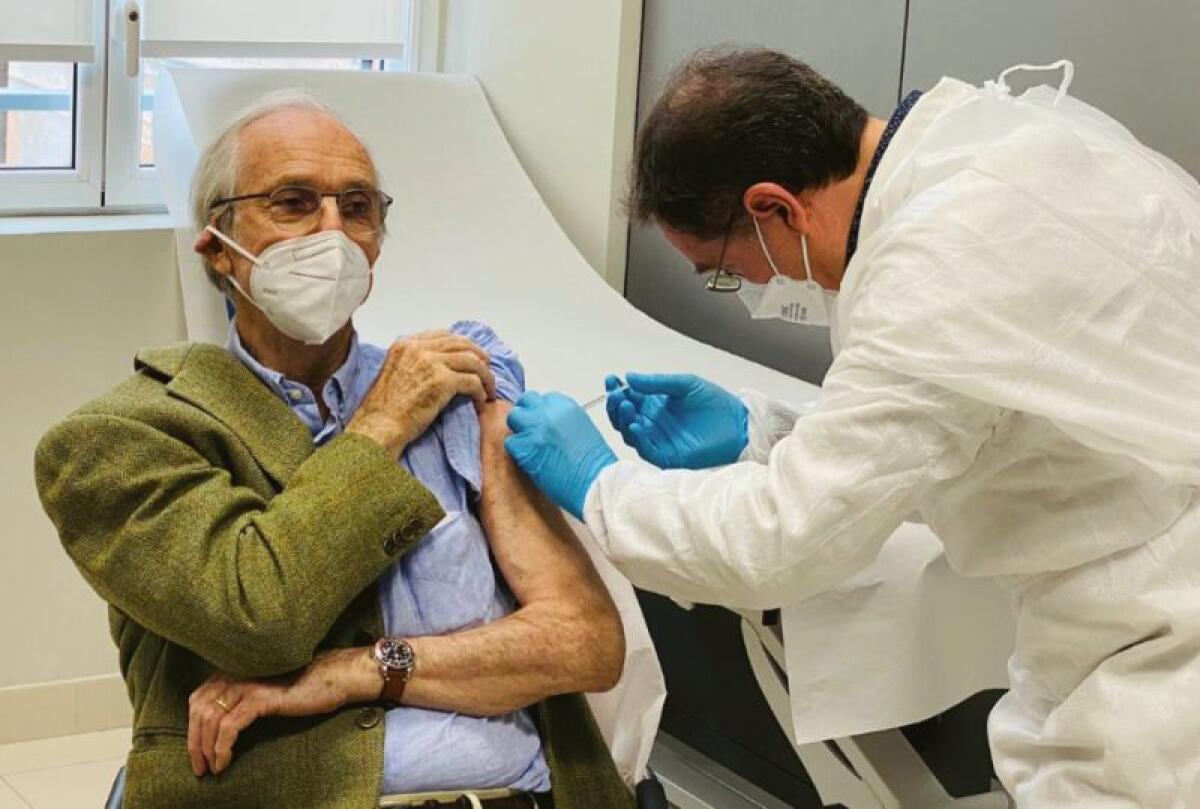 Renzo Piano primo vaccinato over 80 in Liguria “Fatelo senza esitazione” - 