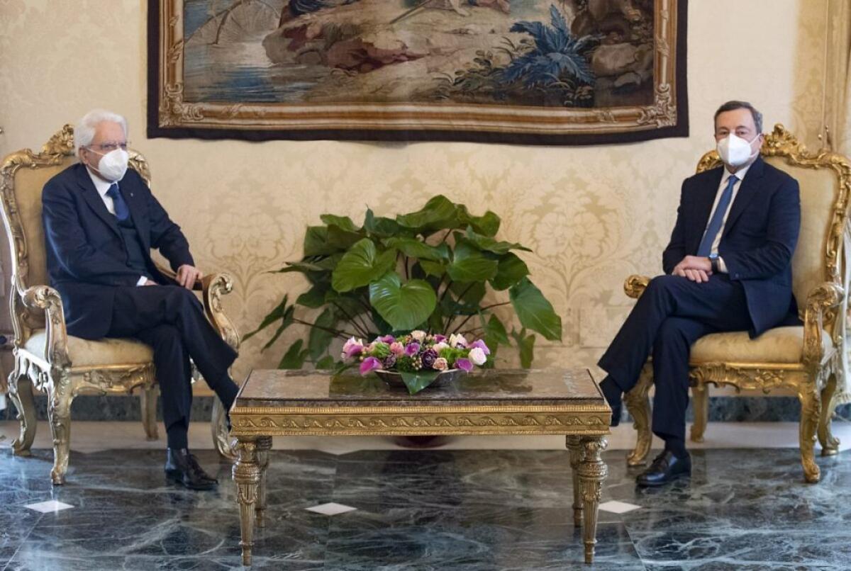 Governo, Draghi accetta l’incarico con riserva -
