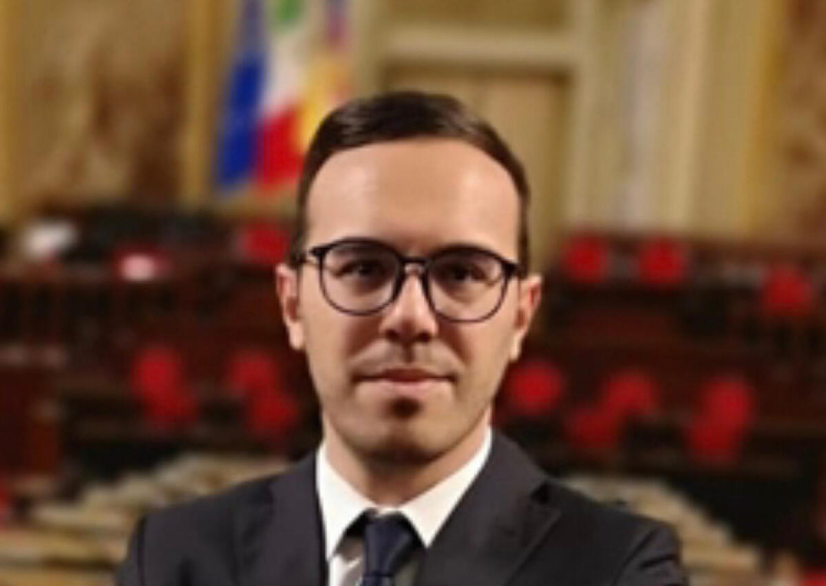 "Greco ha già dimenticato i giovani", Alario: "Consulta non si faccia condizionare" - Per Alario il sindaco è sempre più lontano dalle politiche giovanili