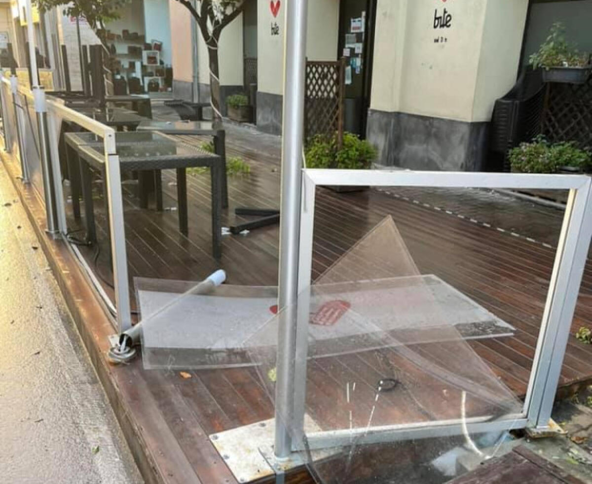 Danni ai locali del centro, Alabiso: "Comune paghi e copra i costi delle riparazioni" -  I danni al "Bite"