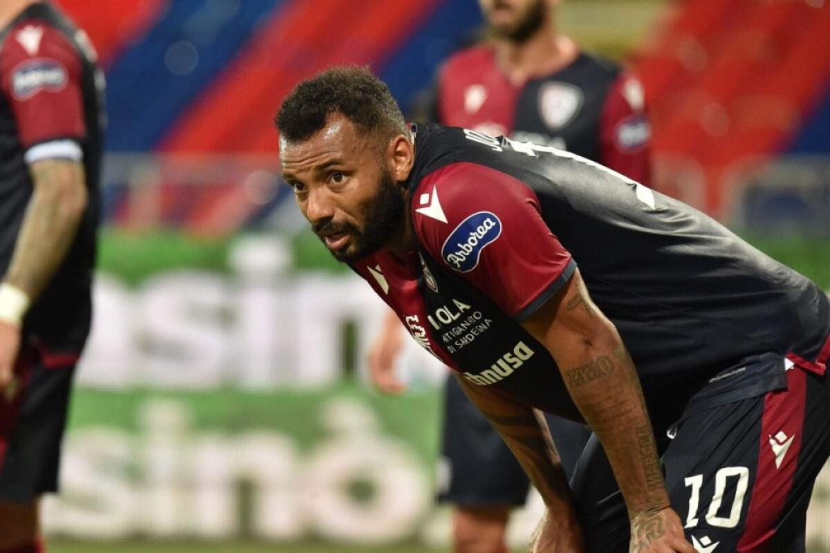 Cagliari torna al successo, Crotone battuto 2-0 -